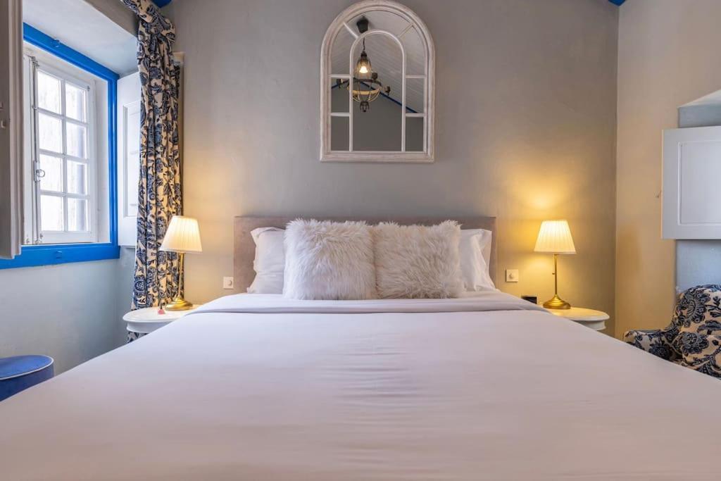 Unique Luxurious 17-Century Smart Chapel In Historical Center - Sintra Wow Villa Exteriör bild