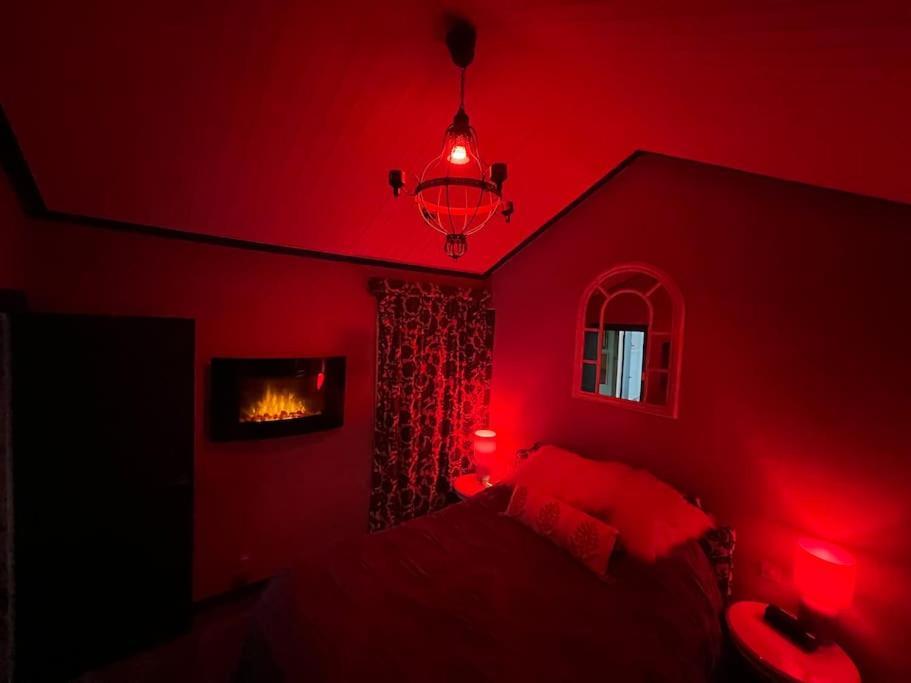 Unique Luxurious 17-Century Smart Chapel In Historical Center - Sintra Wow Villa Exteriör bild