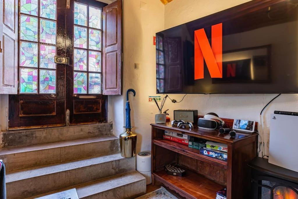 Unique Luxurious 17-Century Smart Chapel In Historical Center - Sintra Wow Villa Exteriör bild
