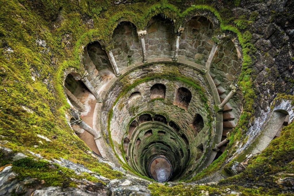 Unique Luxurious 17-Century Smart Chapel In Historical Center - Sintra Wow Villa Exteriör bild