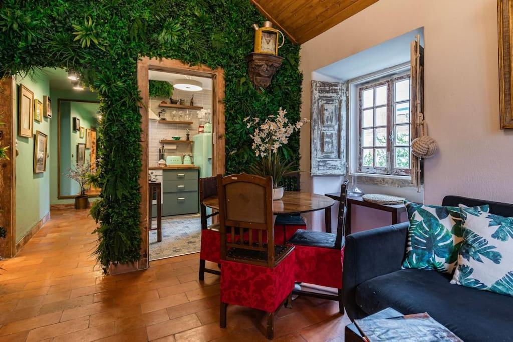 Unique Luxurious 17-Century Smart Chapel In Historical Center - Sintra Wow Villa Exteriör bild